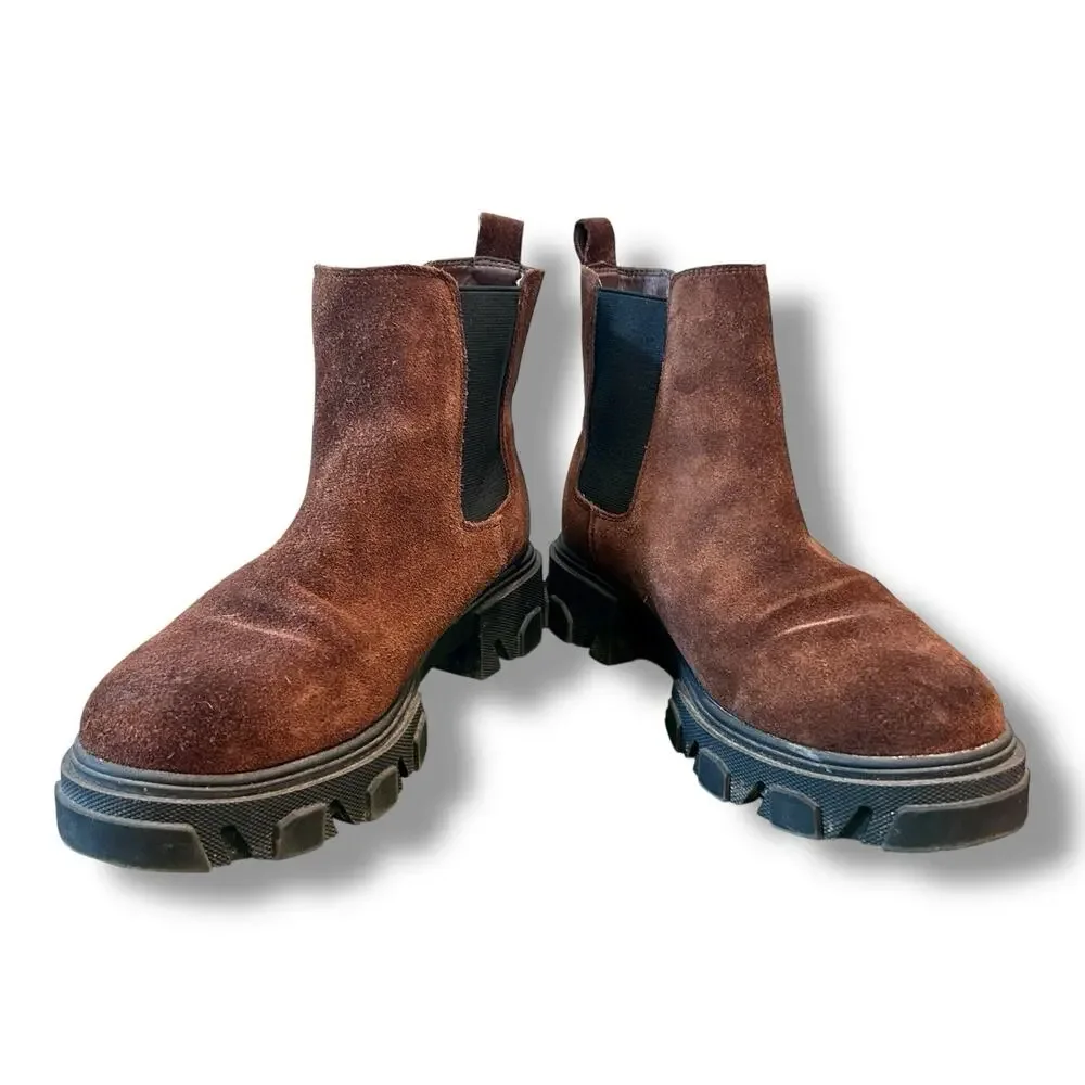 Urban Outfitters Suede Brown Chelsea Boots Men’s Size 8